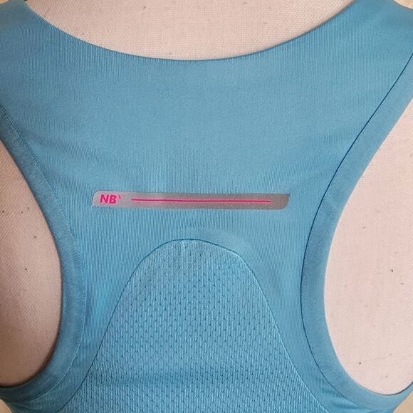 New balance sport top - Picture 5 of 10
